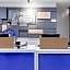 Holiday Inn Express & Suites Baton Rouge East By IHG