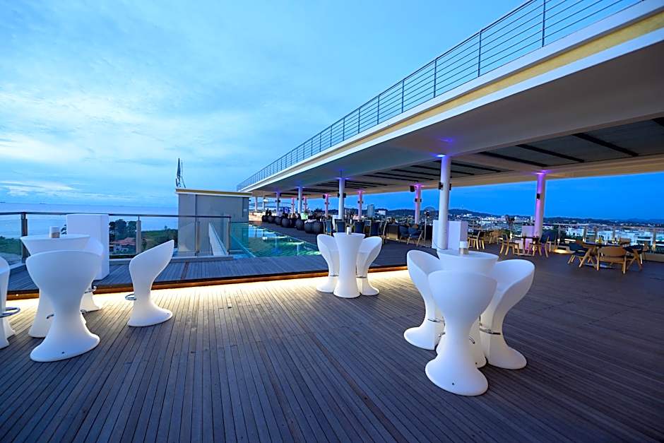 Goldenbay Hotel Bintulu