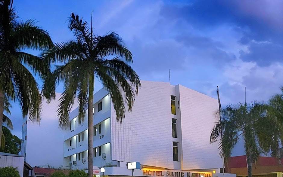 Sahid Kawanua Hotel