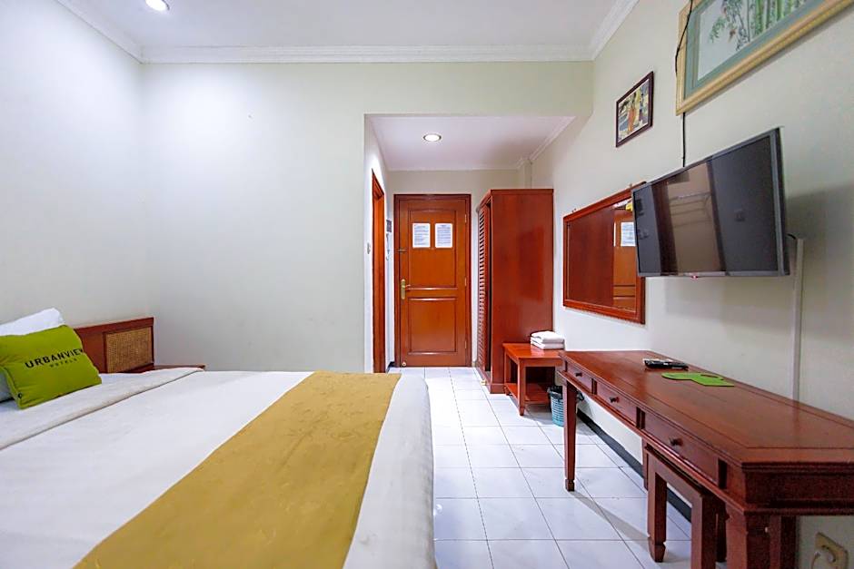 Urbanview Hotel Pasah Asi Gubeng by RedDoorz