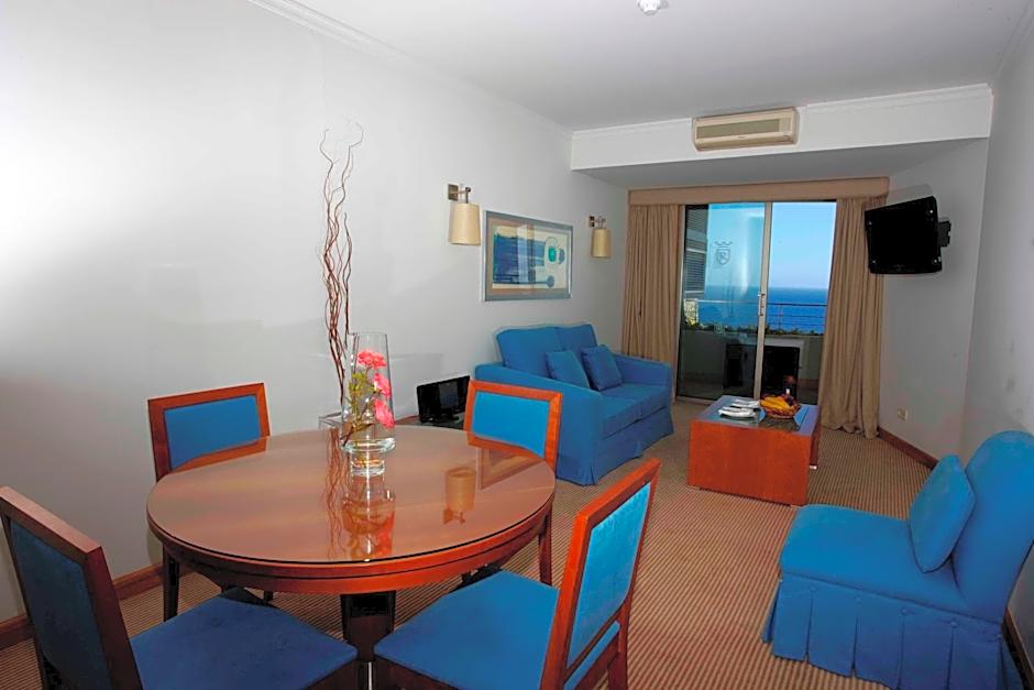 Madeira Regency Cliff- Adults Only