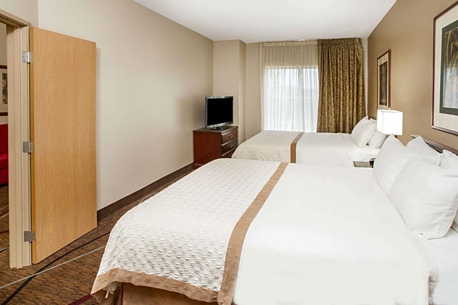 Hawthorn Suites Bloomington
