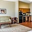 MainStay Suites Hackberry Sportsman's Lodge