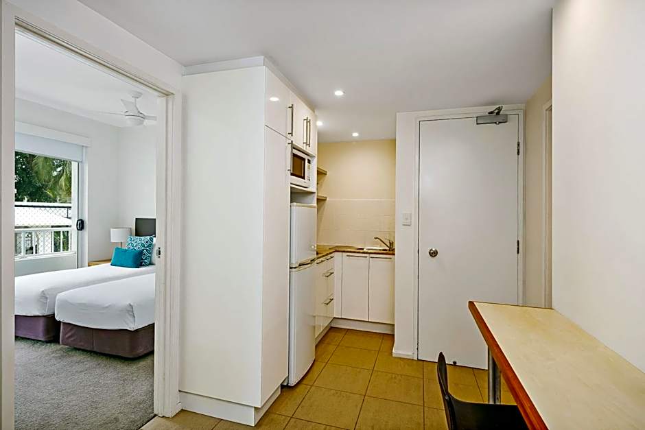 Mantra PortSea Port Douglas