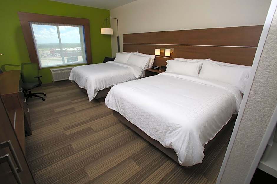 Holiday Inn Express & Suites Lincoln Airport By IHG