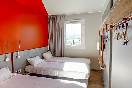 Triple Room with One Double Bed and One Single Bed