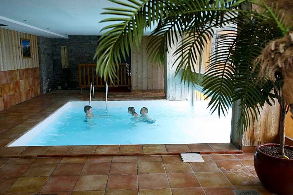 Residence Odalys Le Hameau et les Chalets de la Vallee d'Or