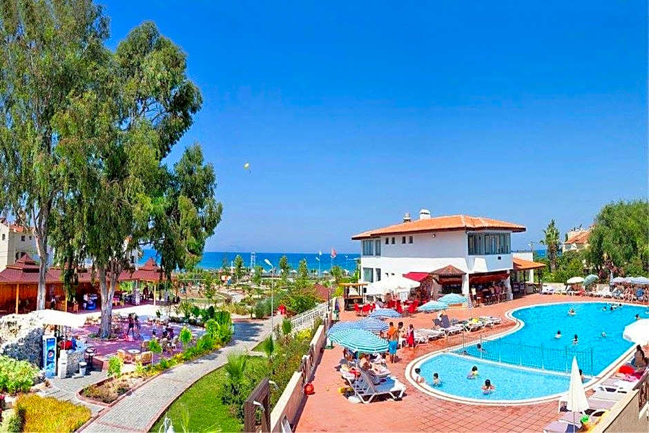 Sentinus Beach Hotel