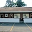 Pinecrest Motel