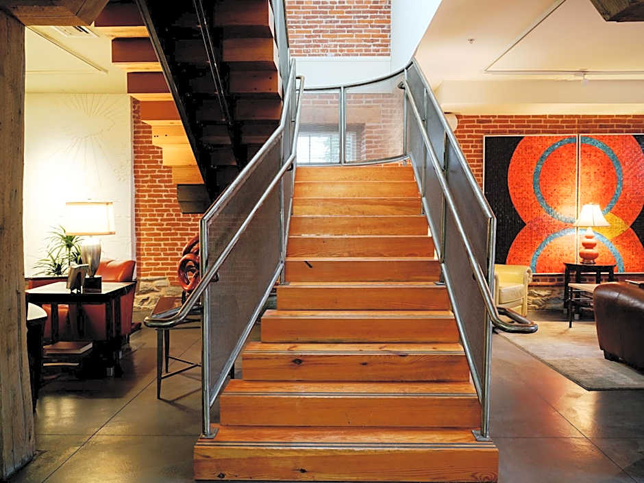 Lancaster Arts Hotel