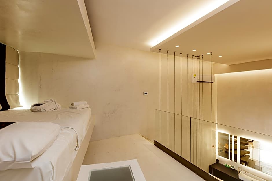 Kahlua Hotel & Suites