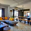 Bura Surfhouse