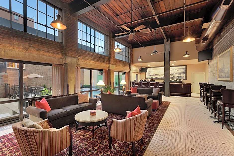 Hampton Inn By Hilton & Suites New Orleans-Convention Center