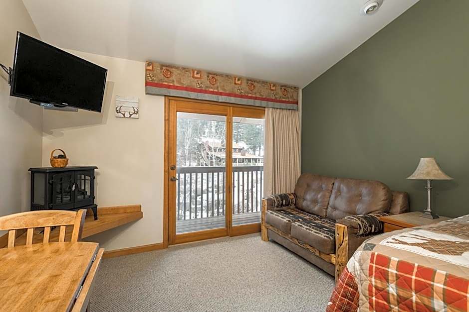 Ponderosa Lodge