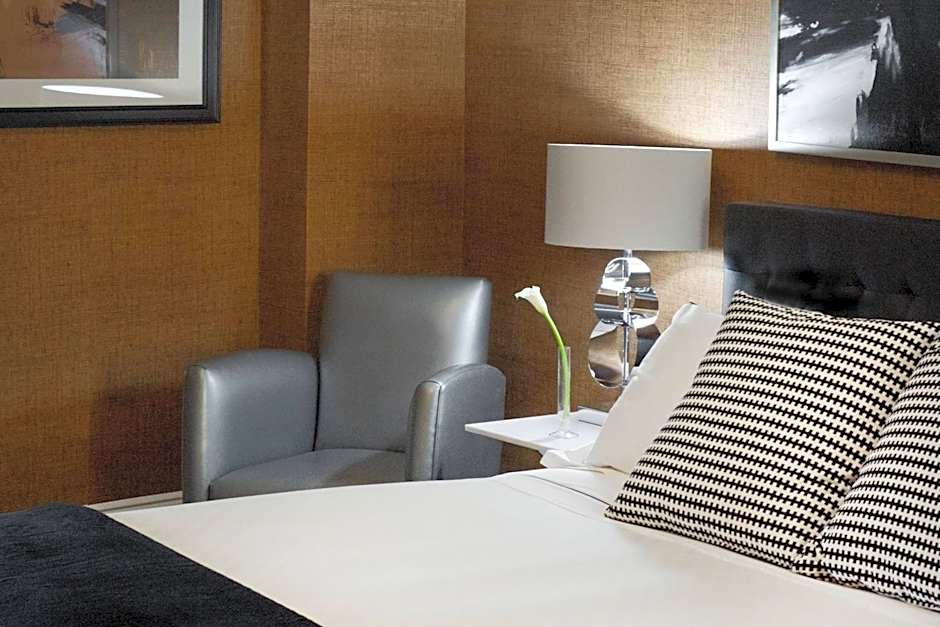 Ameritania at Times Square