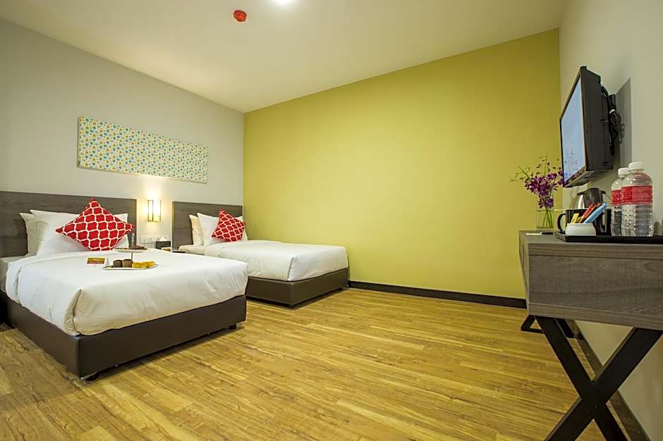 Humaira Hotel