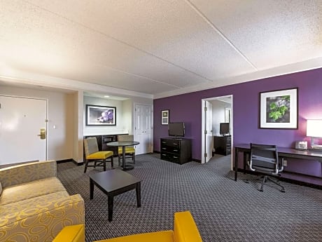 King Suite with Spa Bath