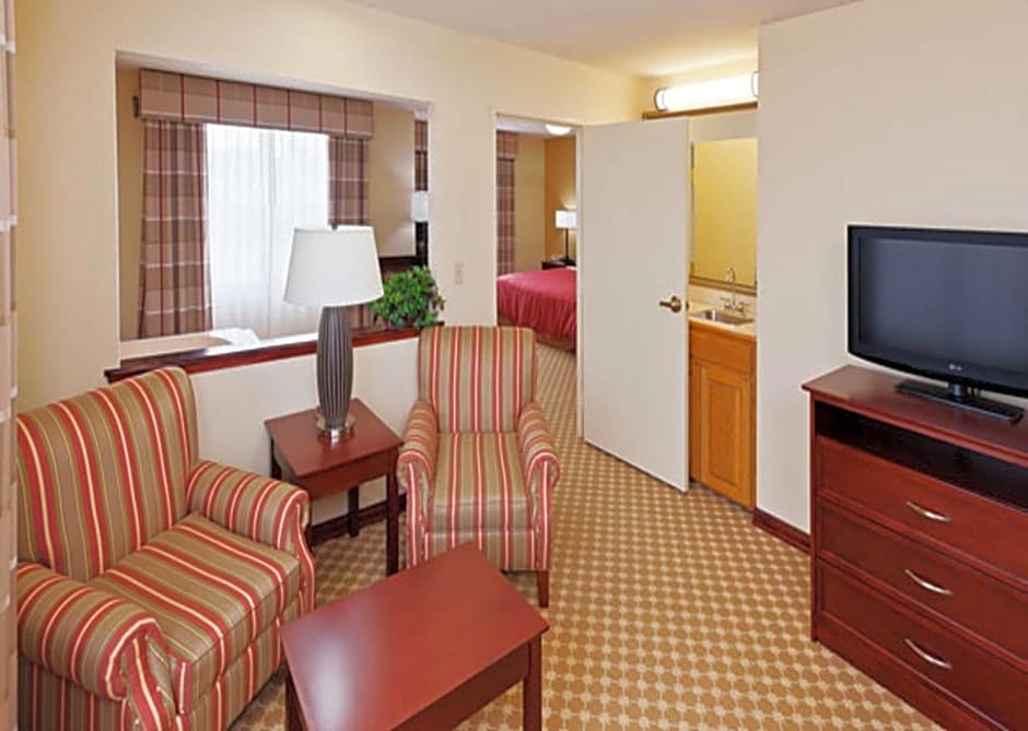 Country Inn & Suites by Radisson, Tulsa, OK