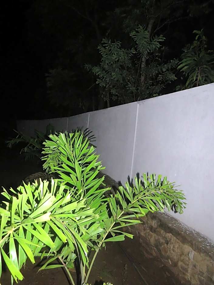 Thisara Guest Hotel Rooms