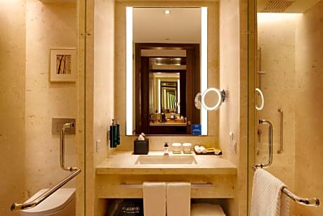 Twin Guest Room