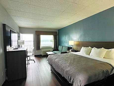 Quality Inn - On The Lake Clarksville-Boydton