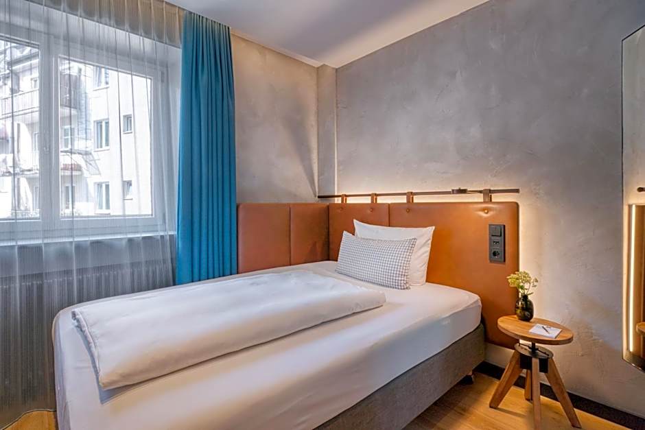 Unsöld's Factory Hotel