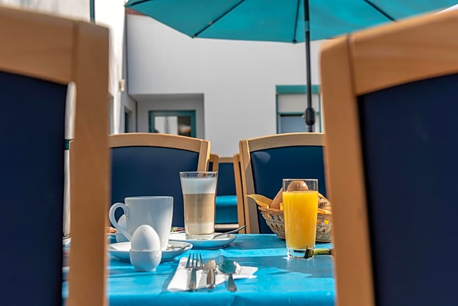 Hotel Am Wiesenweg l 24h check-in