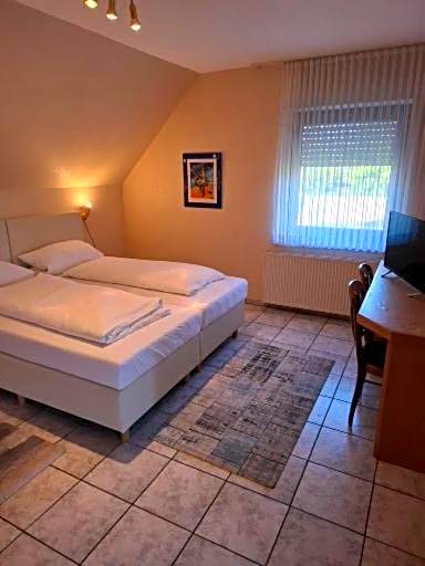 Hotel Schwarze