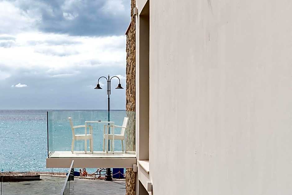 Ngonia Bay Boutique Hotel