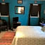 Elaine's Hollywood Bed & Breakfast
