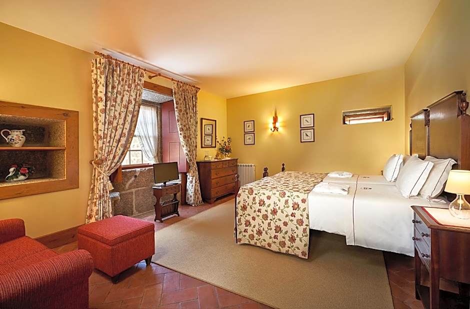 Casa da Portela de Sampriz