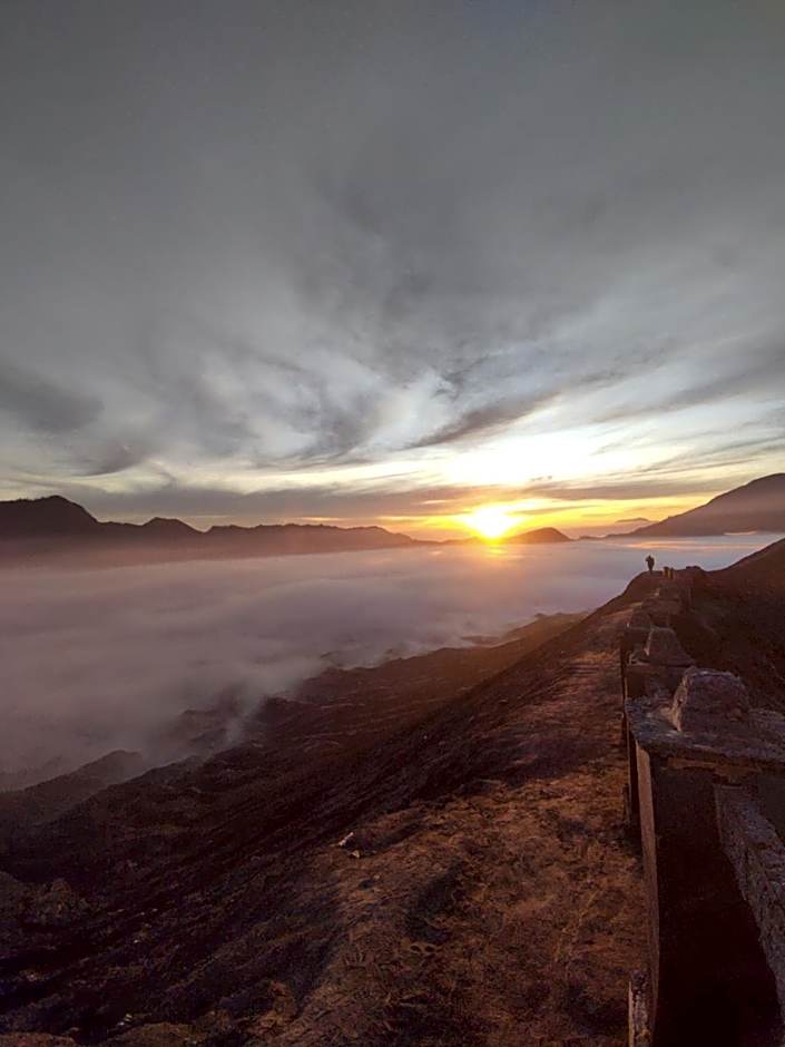 KOPIKUIN bromo homestay