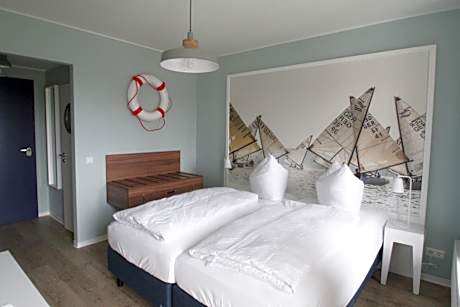 Double or Twin Room with Balcony