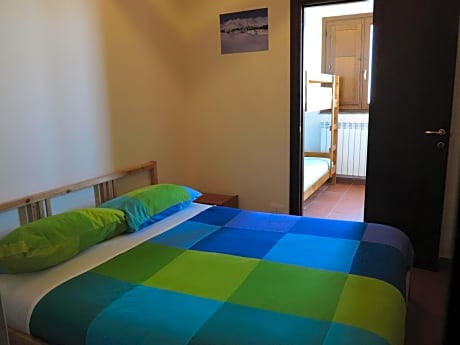 Standard Double Room with Shared Bathroom