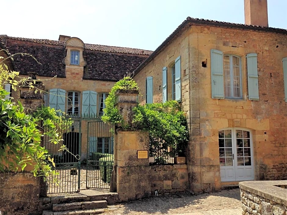 Le Prieuré du Château de Biron