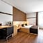Promenade City Hotel