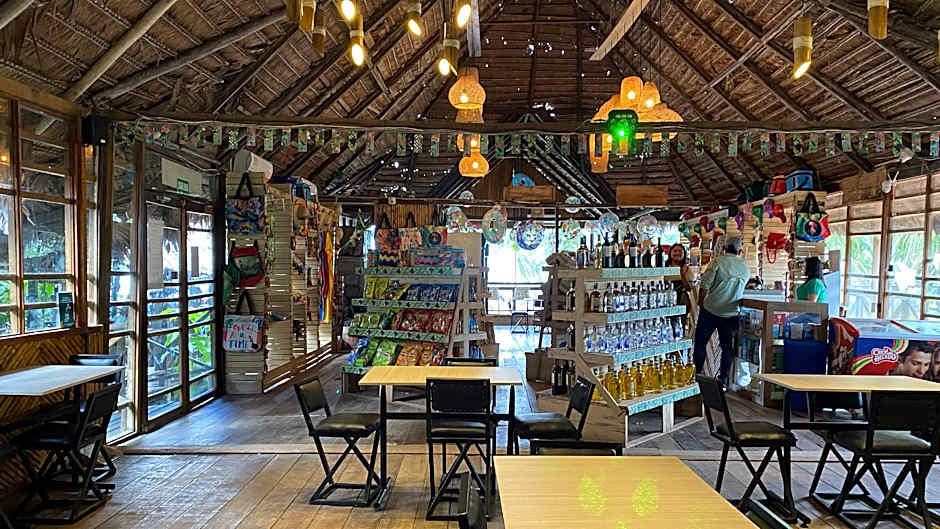 Hotel Amazon by On Vacation