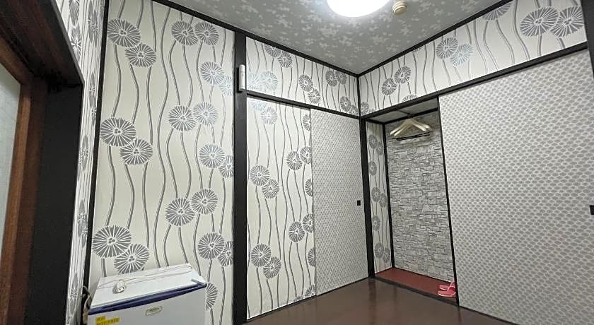Lucky Hotel
