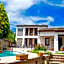 Akay Hotel