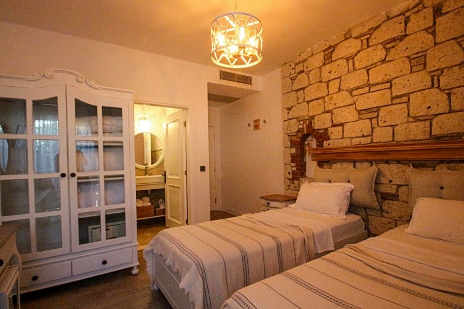 CASA RUBİNO BUTİK OTEL