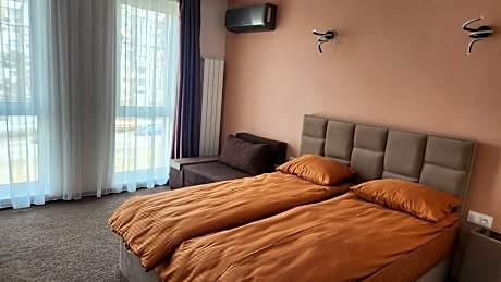 Димоти Апартхотел