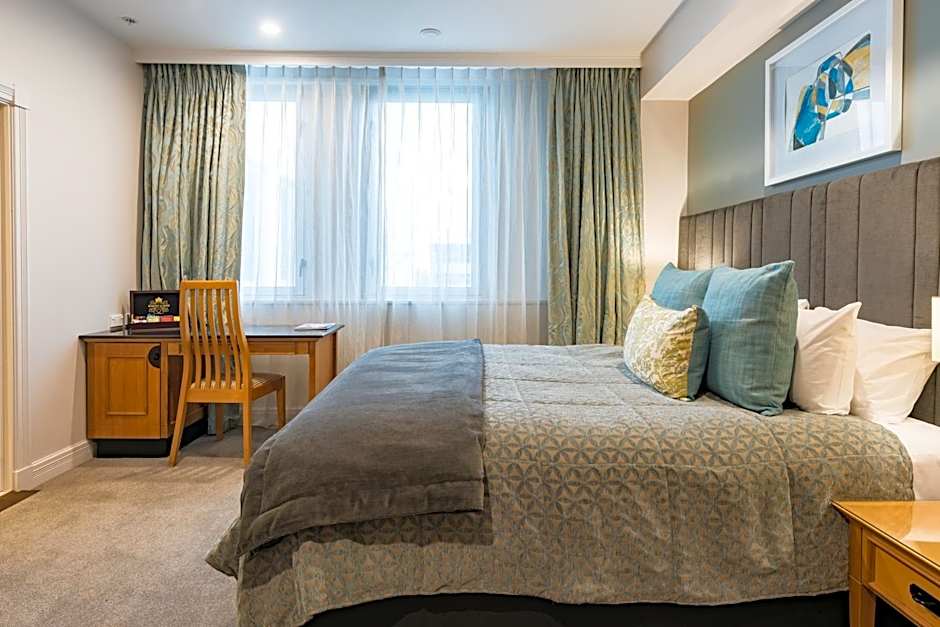 Distinction Christchurch Hotel