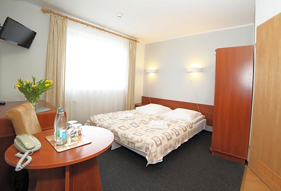 Hotel i Restauracja ABIS