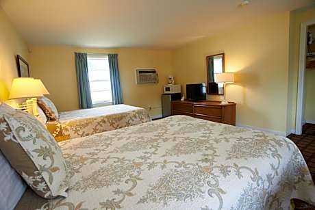 Deluxe Double Room with Bath