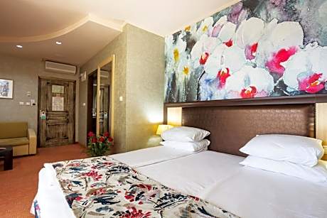 Superior Double Room with Balcony