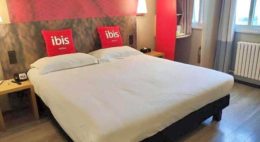 ibis Shenyang north station