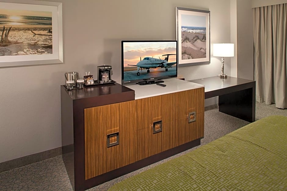 DoubleTree by Hilton Hotel Jacksonville Airport