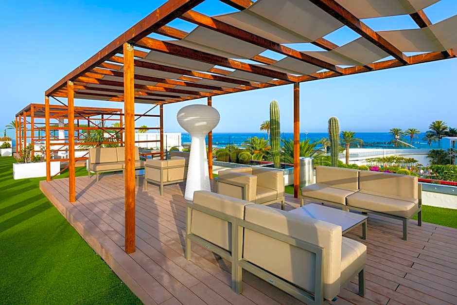 Alexandre Hotel Gala