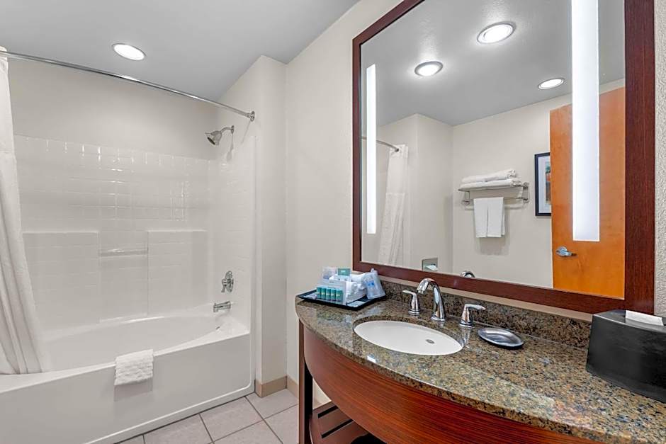 Best Western Rocky Mountain Lodge