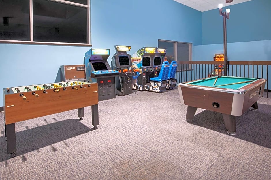 Baymont by Wyndham Grand Rapids Near Downtown